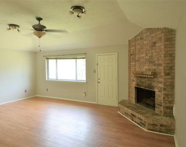 24006 Merry Oaks Drive - Photo Thumbnail 2
