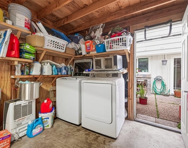 12705 Huntingwick Drive - Photo Thumbnail 35
