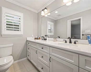 12705 Huntingwick Drive - Photo Thumbnail 30