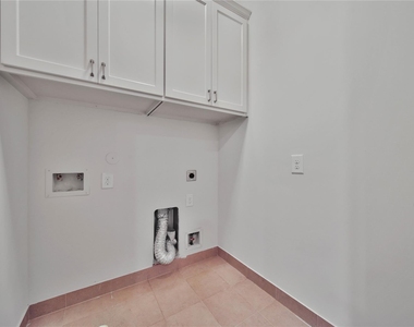 42 Wooded Park Place - Photo Thumbnail 15