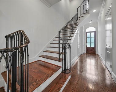42 Wooded Park Place - Photo Thumbnail 3