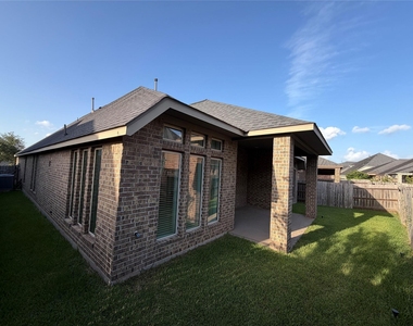 3319 Sky Run Court - Photo Thumbnail 28