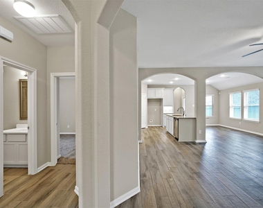 187 Buckeye Drive - Photo Thumbnail 4
