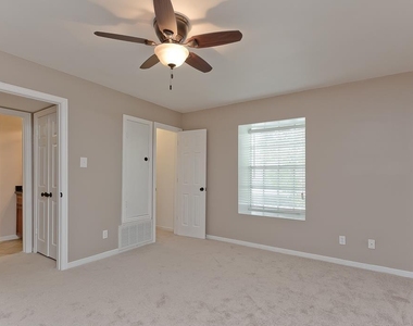 9029 Gaylord Drive - Photo Thumbnail 13