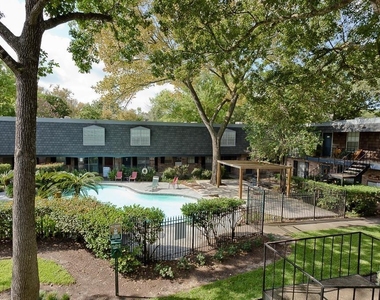 9029 Gaylord Drive - Photo Thumbnail 18