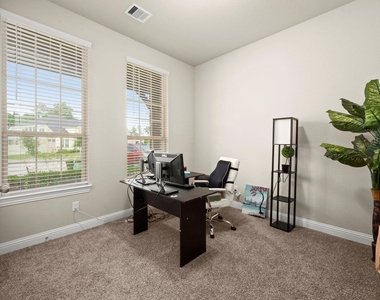 10054 Black Maple Drive - Photo Thumbnail 14