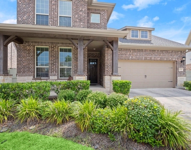 10054 Black Maple Drive - Photo Thumbnail 3