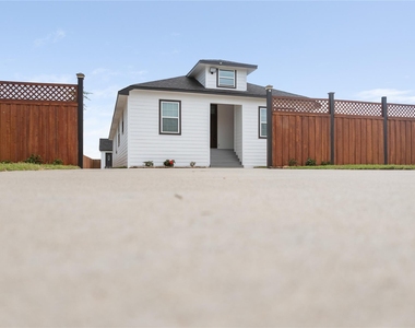 1244 Road 5705 - Photo Thumbnail 30