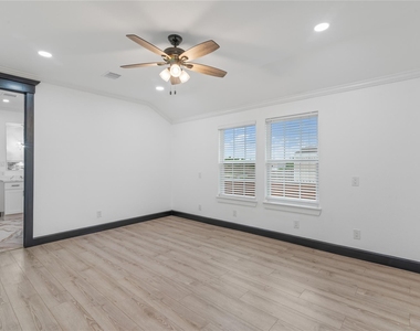1244 Road 5705 - Photo Thumbnail 16