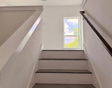 4436 Aledo Street - Photo Thumbnail 10