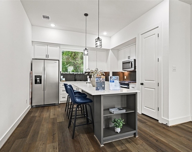 6532 Goldspier Street - Photo Thumbnail 11