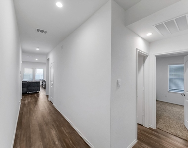 40519 Crisp Beech Street - Photo Thumbnail 7