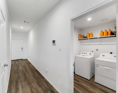40519 Crisp Beech Street - Photo Thumbnail 4