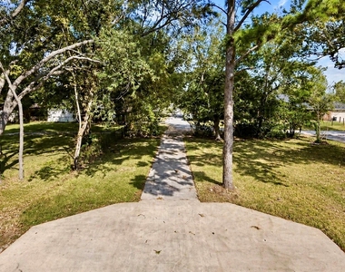 12626 Langford Street - Photo Thumbnail 14