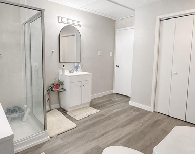 12626 Langford Street - Photo Thumbnail 15