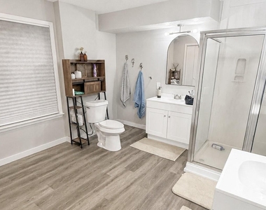 12626 Langford Street - Photo Thumbnail 15