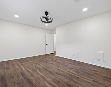 5830 Yarwell Drive - Photo Thumbnail 20