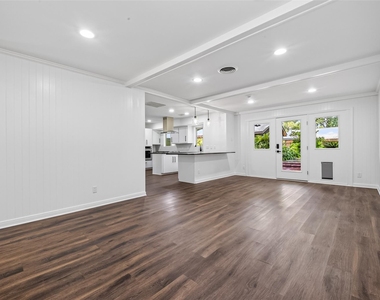 5830 Yarwell Drive - Photo Thumbnail 23