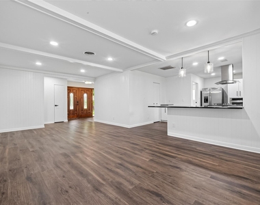 5830 Yarwell Drive - Photo Thumbnail 24
