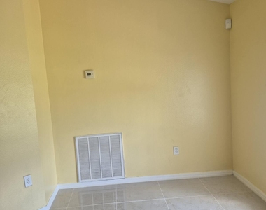 1179 Santa Fe Street Se - Photo Thumbnail 13