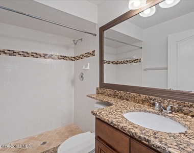 816 Hunters Creek Drive - Photo Thumbnail 14