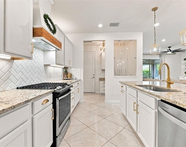 12846 Payton Street - Photo Thumbnail 13