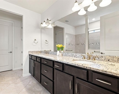 12846 Payton Street - Photo Thumbnail 28