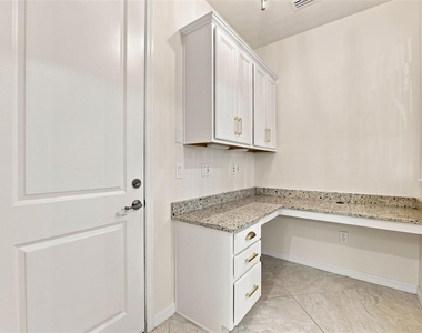 12846 Payton Street - Photo Thumbnail 23