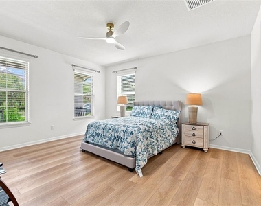 12846 Payton Street - Photo Thumbnail 25