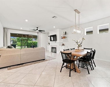 12846 Payton Street - Photo Thumbnail 14