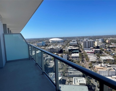 400 Central Avenue - Photo Thumbnail 1