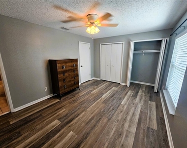 504 S Westland Avenue - Photo Thumbnail 14
