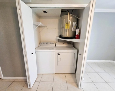 504 S Westland Avenue - Photo Thumbnail 10