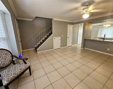 504 S Westland Avenue - Photo Thumbnail 4