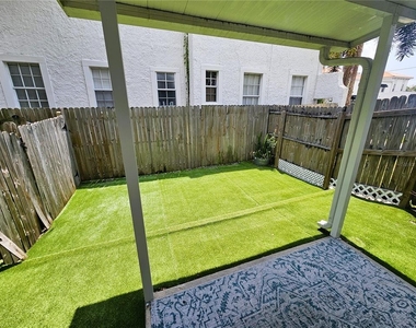 504 S Westland Avenue - Photo Thumbnail 24