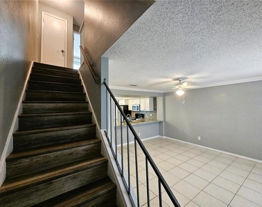 504 S Westland Avenue - Photo Thumbnail 13