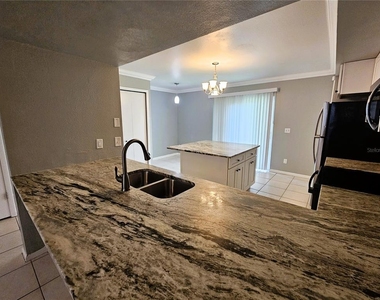 504 S Westland Avenue - Photo Thumbnail 5