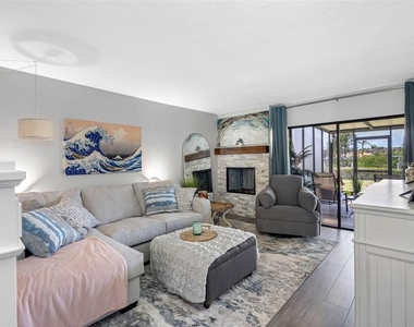 4306 Sunray Court - Photo Thumbnail 12