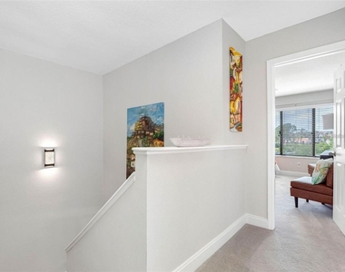 4306 Sunray Court - Photo Thumbnail 25