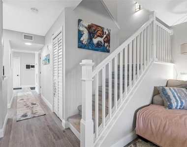 4306 Sunray Court - Photo Thumbnail 3