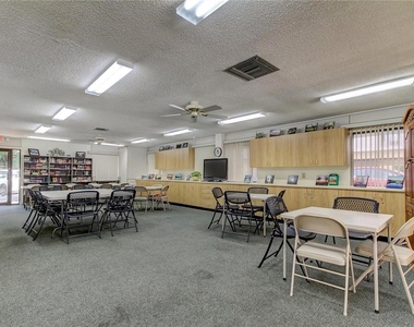 9433 Harbor Greens Way - Photo Thumbnail 21