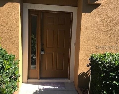 7708 Red Mill Circle - Photo Thumbnail 4
