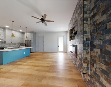 1246 Bass Boulevard - Photo Thumbnail 6