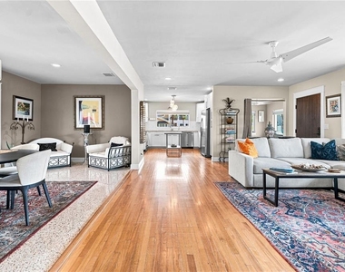 70 Gardenia Street - Photo Thumbnail 10