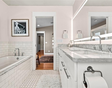 70 Gardenia Street - Photo Thumbnail 19