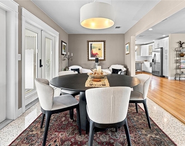 70 Gardenia Street - Photo Thumbnail 7