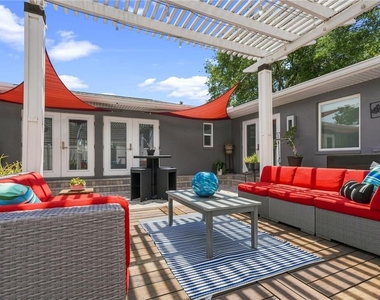 70 Gardenia Street - Photo Thumbnail 25