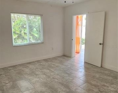 301 87th Avenue - Photo Thumbnail 9
