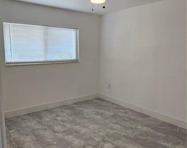 301 87th Avenue - Photo Thumbnail 15