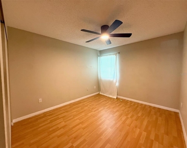 527 S Lincoln Avenue - Photo Thumbnail 9